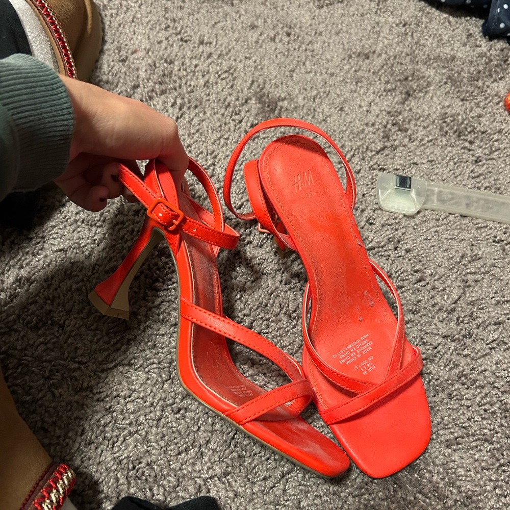 NWOT H&M Vibrant Red Strappy Heels